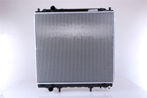 Radiator, racire motor NISSENS 67482