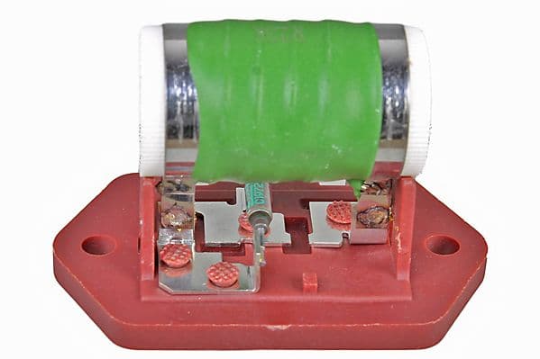 Rezistență în serie, motor electric (ventilator radiator) METZGER AUTOTEILE 0917358