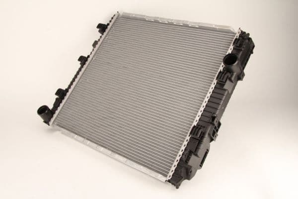 Radiator, racire motor THERMOTEC D7ME010TT