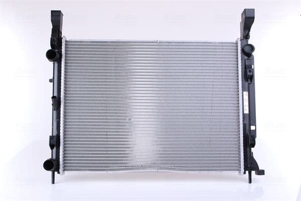 Radiator, racire motor NISSENS 637628