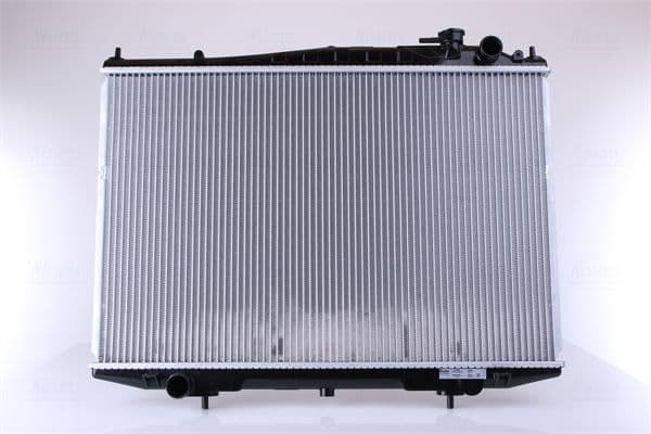 Radiator, racire motor NISSENS 67356