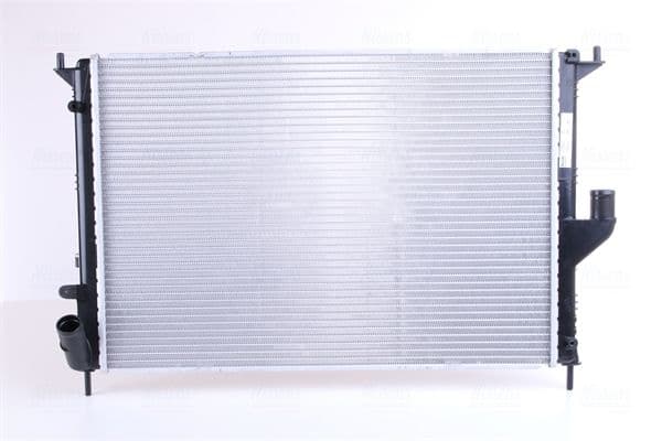 Radiator, racire motor NISSENS 637612