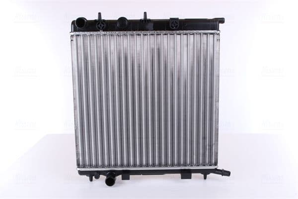 Radiator, racire motor NISSENS 61284