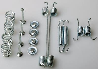 Set accesorii, sabot de frana DENCKERMANN B160075