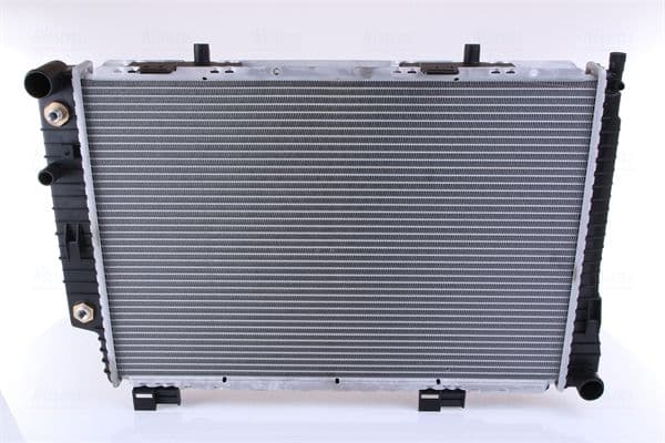 Radiator, racire motor NISSENS 62749A