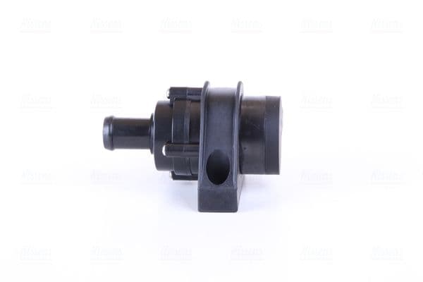 Pompă de apă suplimentară (circuitul apei de răcire) NISSENS 831069