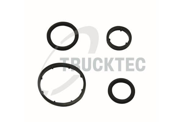 Set garnituri, radiator ulei TRUCKTEC AUTOMOTIVE 02.18.139