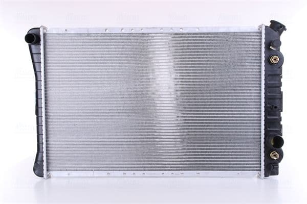 Radiator, racire motor NISSENS 67600