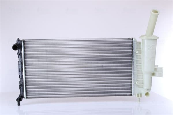 Radiator, racire motor NISSENS 61764