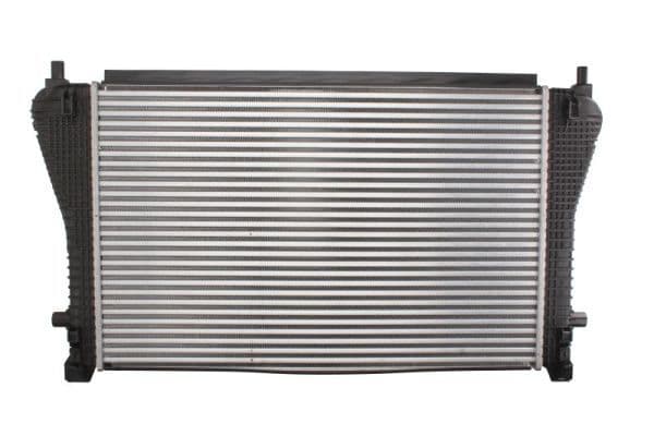 Intercooler, compresor THERMOTEC DAW011TT