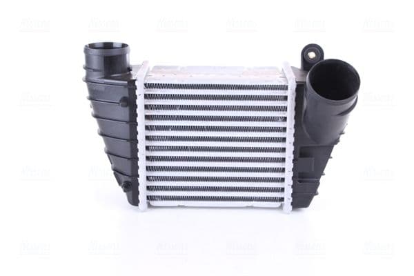 Intercooler, compresor NISSENS 96682