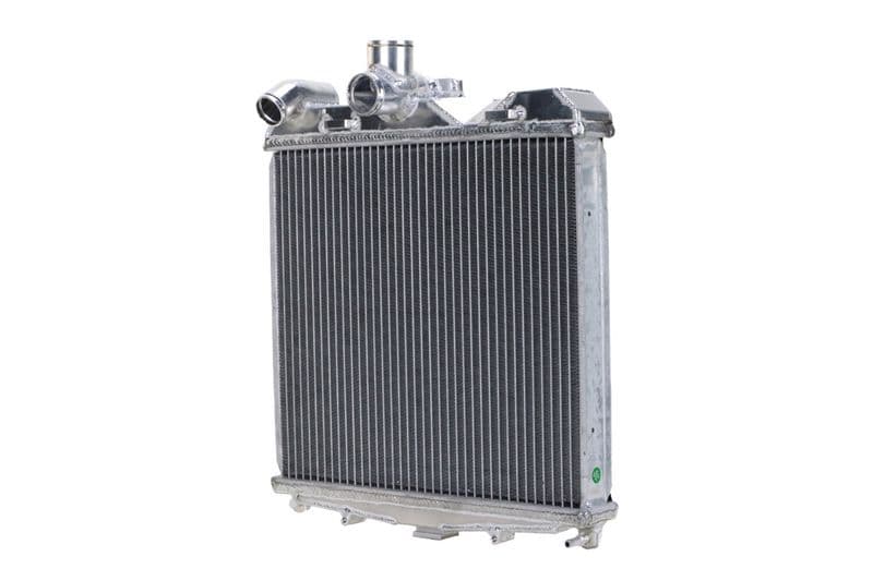 Radiator, racire motor HELLA 8MK 366 304-091
