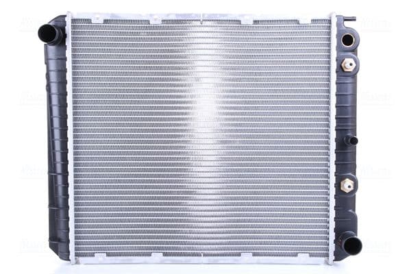 Radiator, racire motor NISSENS 65520A