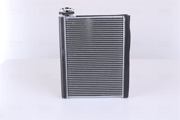 Evaporator, aer conditionat NISSENS 92368