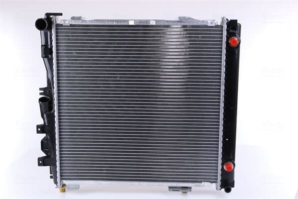 Radiator, racire motor NISSENS 62682A
