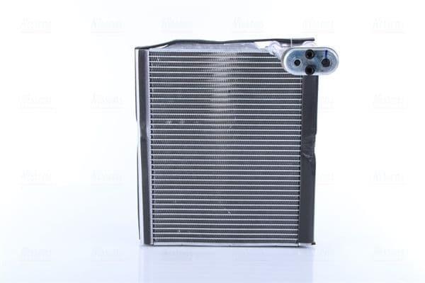 Evaporator, aer conditionat NISSENS 92380