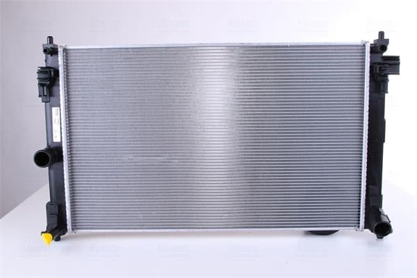 Radiator, racire motor NISSENS 606838