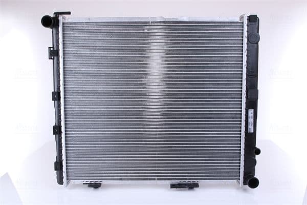 Radiator, racire motor NISSENS 62696A