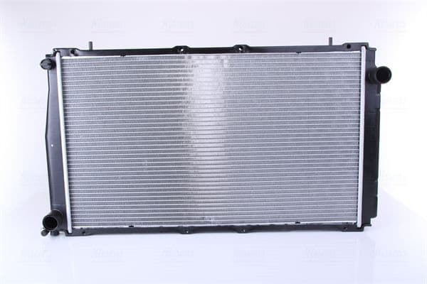 Radiator, racire motor NISSENS 67740