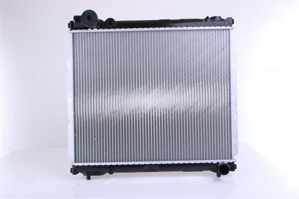 Radiator, racire motor NISSENS 64179