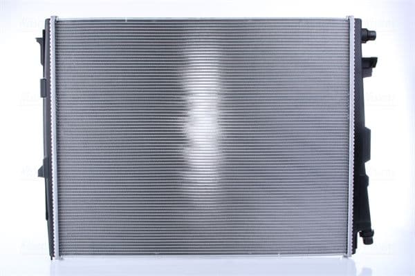 Radiator, racire motor NISSENS 606784