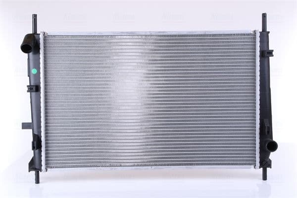 Radiator, racire motor NISSENS 62104