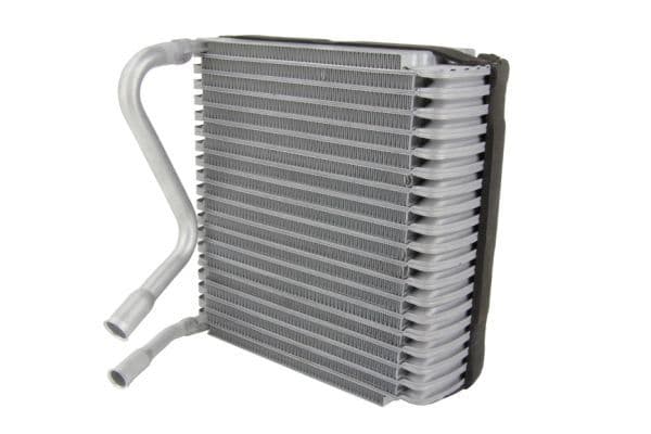 Evaporator, aer conditionat THERMOTEC KTT150002