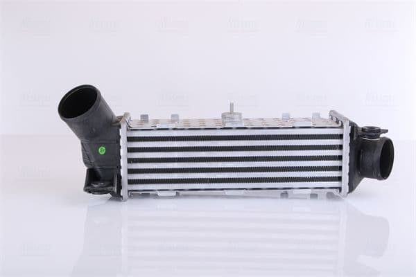 Intercooler, compresor NISSENS 96796