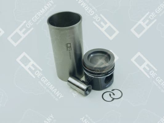 Set raparatii, piston/bucsa cursa cilindru OE GERMANY 01 0329 900000