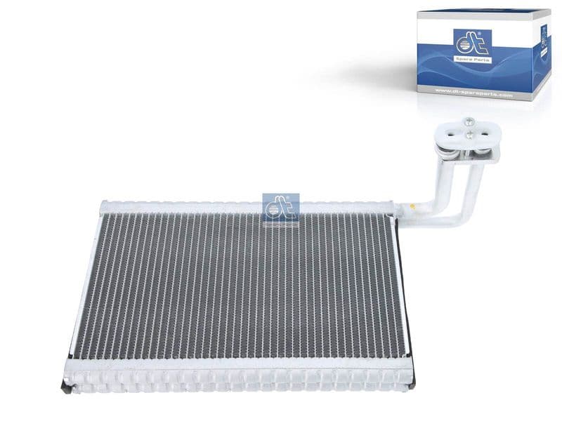 Evaporator, aer conditionat DT Spare Parts 5.62028