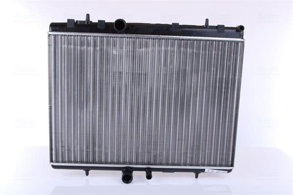Radiator, racire motor NISSENS ** FIRST FIT ** 63689A