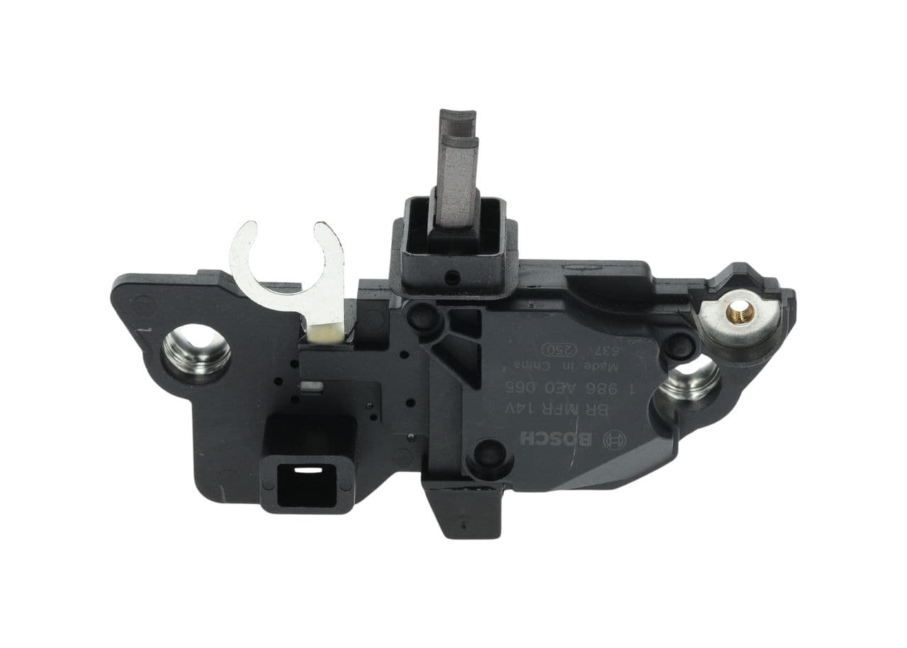 Regulator, alternator BOSCH 1 986 AE0 065