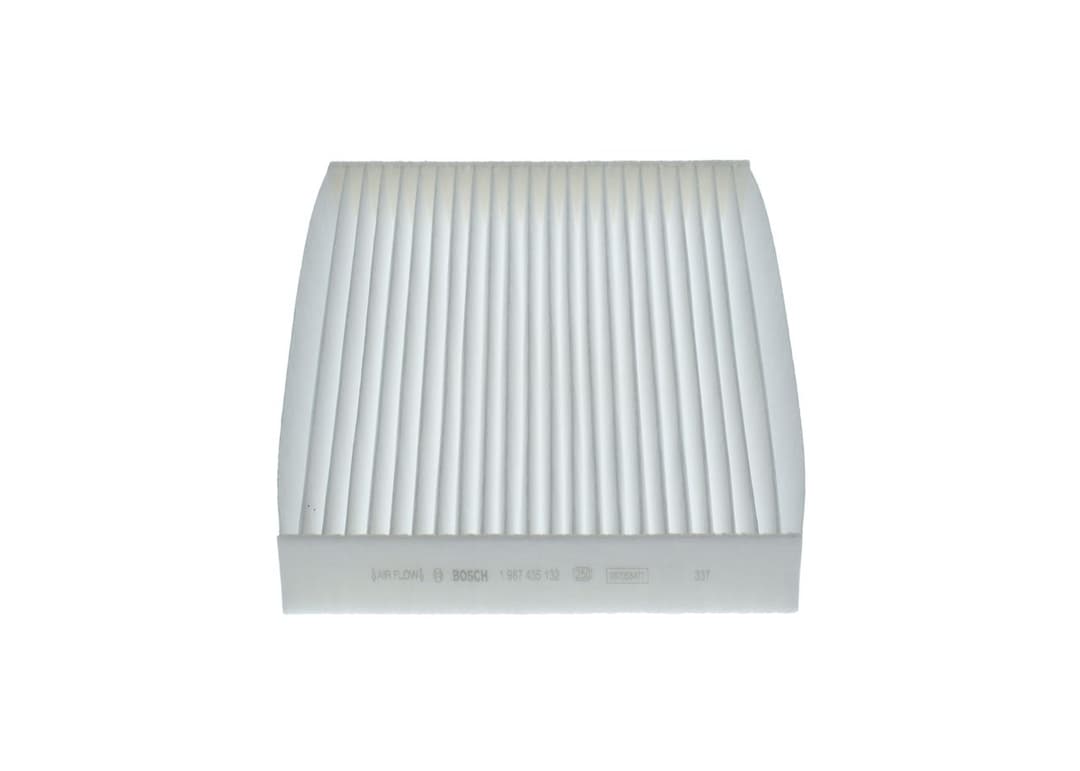 Filtru, aer habitaclu BOSCH 1 987 435 132