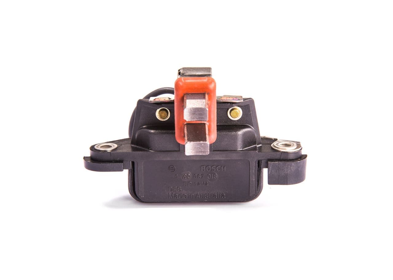 Regulator, alternator BOSCH 9 190 067 018