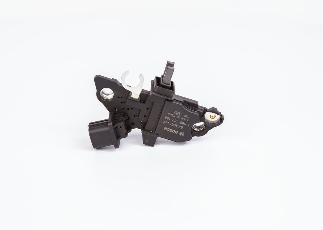 Regulator, alternator BOSCH 1 986 AE0 158