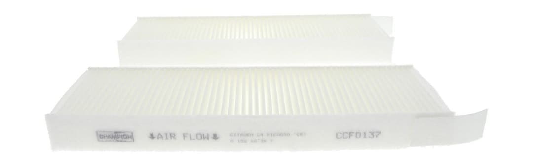Filtru, aer habitaclu CHAMPION CCF0137