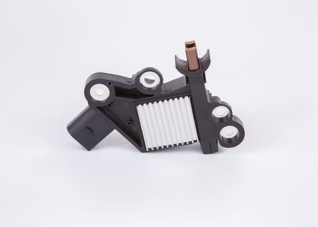 Regulator, alternator BOSCH 0 272 220 890