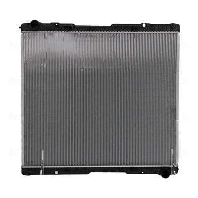Radiator, racire motor NISSENS 640670