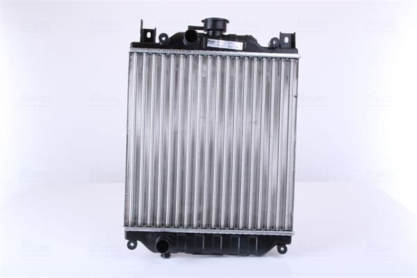 Radiator, racire motor NISSENS 64173A