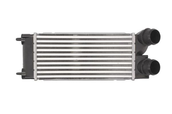 Intercooler, compresor THERMOTEC DAP002TT