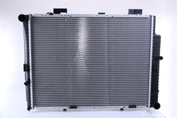 Radiator, racire motor NISSENS 62598A