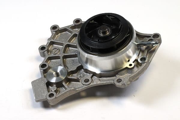 Pompă de apă, răcire motor HEPU P696