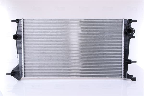 Radiator, racire motor NISSENS 637617