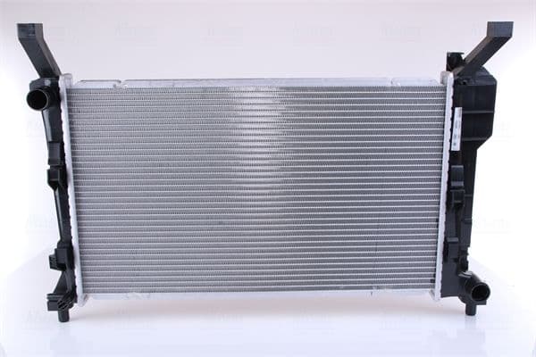 Radiator, racire motor NISSENS 67106