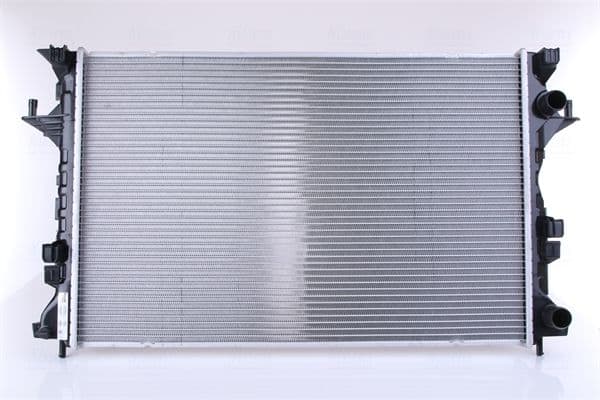 Radiator, racire motor NISSENS 637642