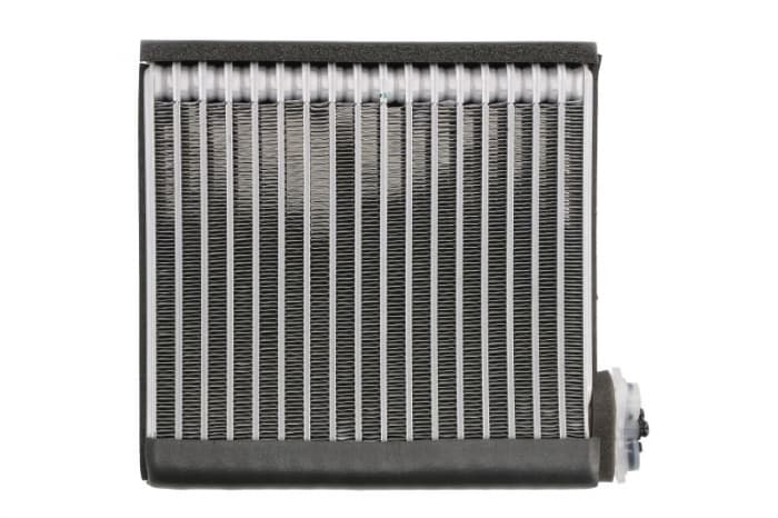 Evaporator aer conditionat potrivit KUBOTA M 108 S, M 4900, M 5700 SDC, M 5700 SDN, M 6800 HDC, M 8200, M 95 S