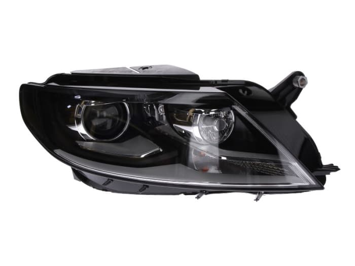 Far dreapta (D3S H7, reglaj electric, fundal negru) VW CC 2011-2016