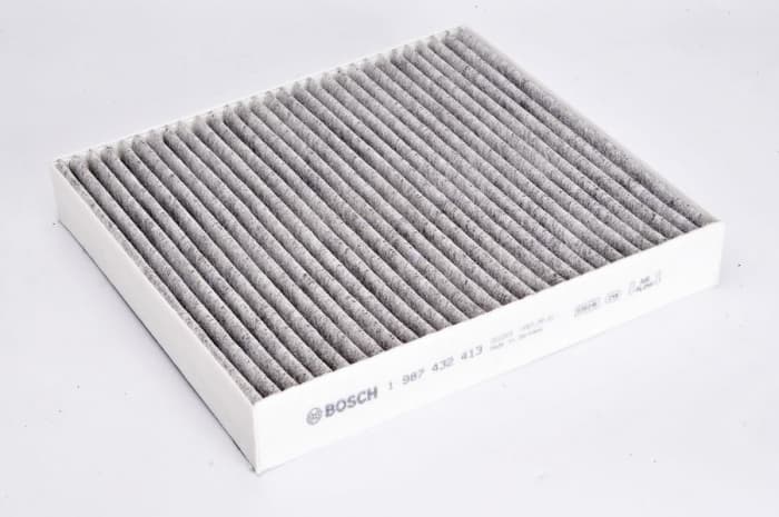 Filtru aer habitaclu cu carbon activ VOLVO C30, C70 II, S40 II, V50; FORD FOCUS II 1.4 intre 2003-2013