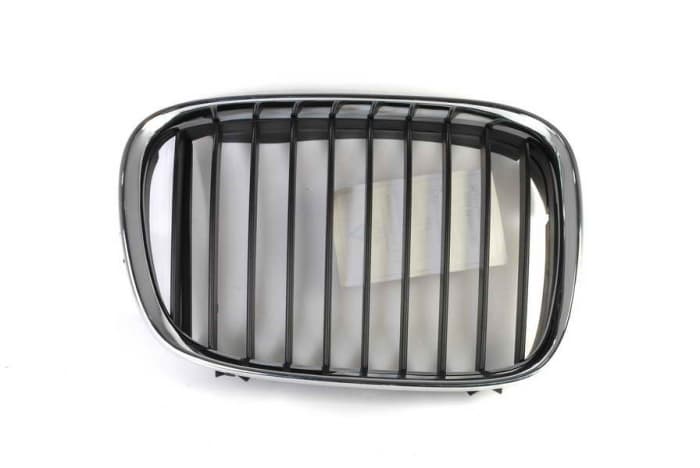 Grila radiator fata dreapta negru crom BMW Seria 5 intre 1995-2000