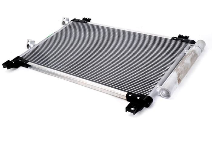 Radiator clima AC cu uscator DAIHATSU CHARADE; TOYOTA YARIS 1.0 1.3 1.33 dupa 2005